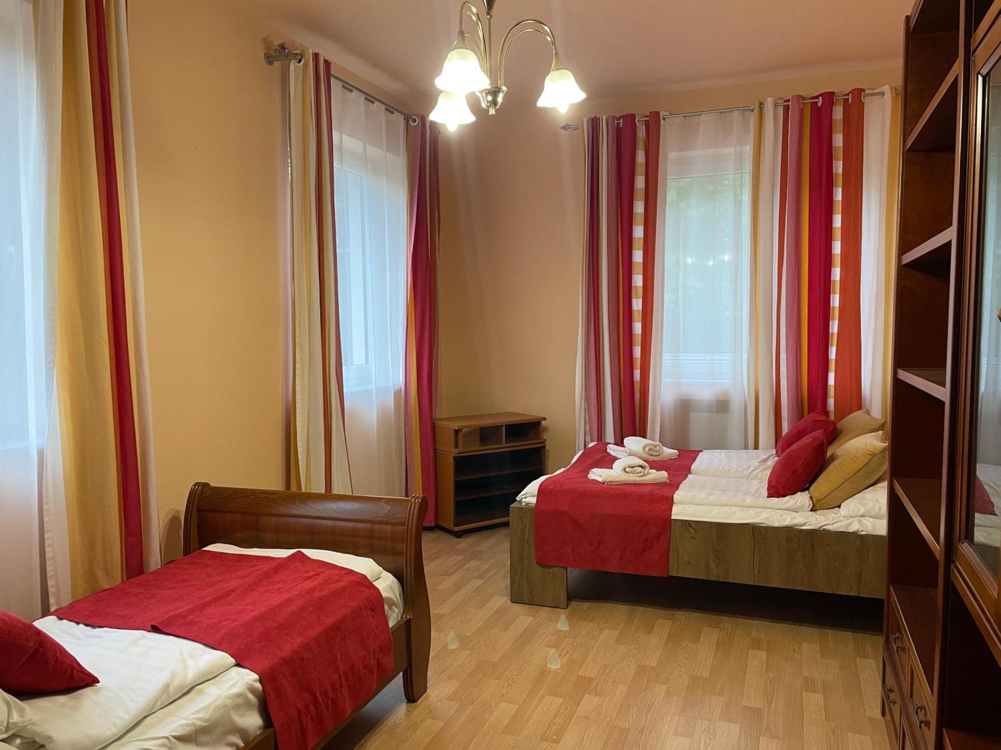 Amore Apartmanhaz Siofok Exterior photo