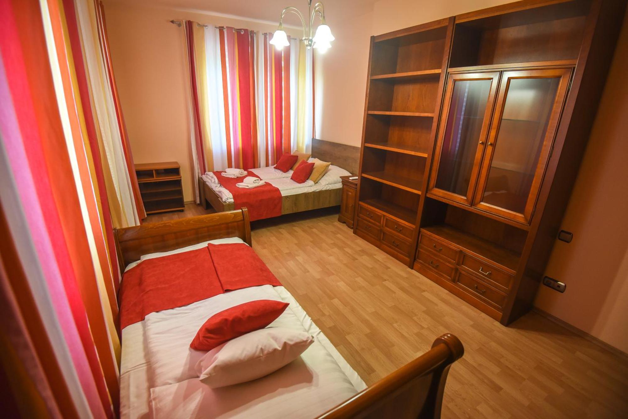 Amore Apartmanhaz Siofok Exterior photo