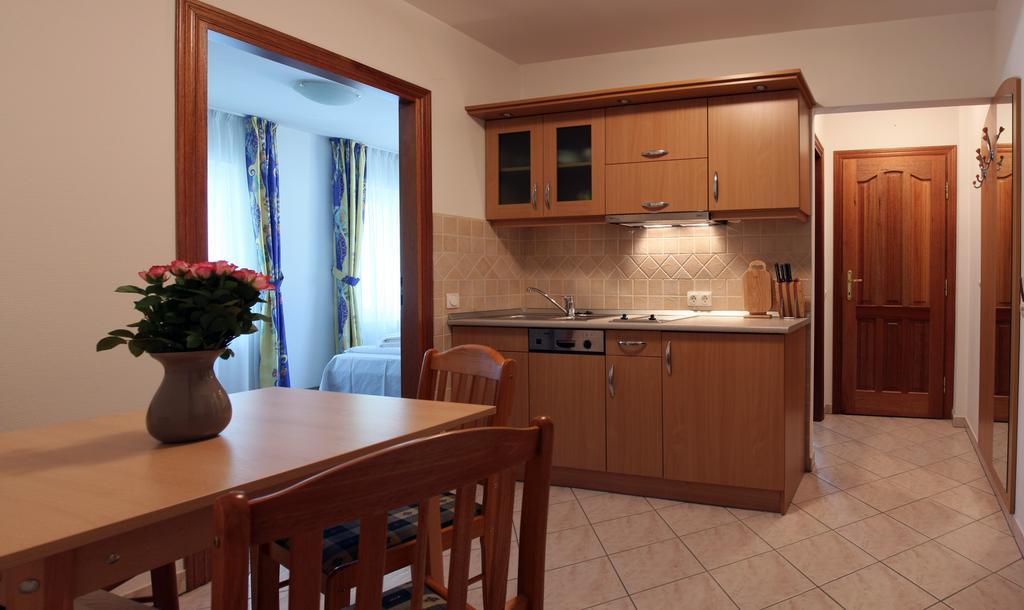 Amore Apartmanhaz Siofok Exterior photo